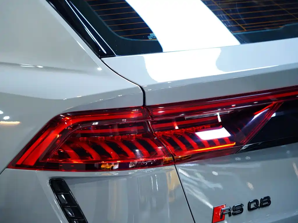 Audi RS Q8 — миниатюра 25