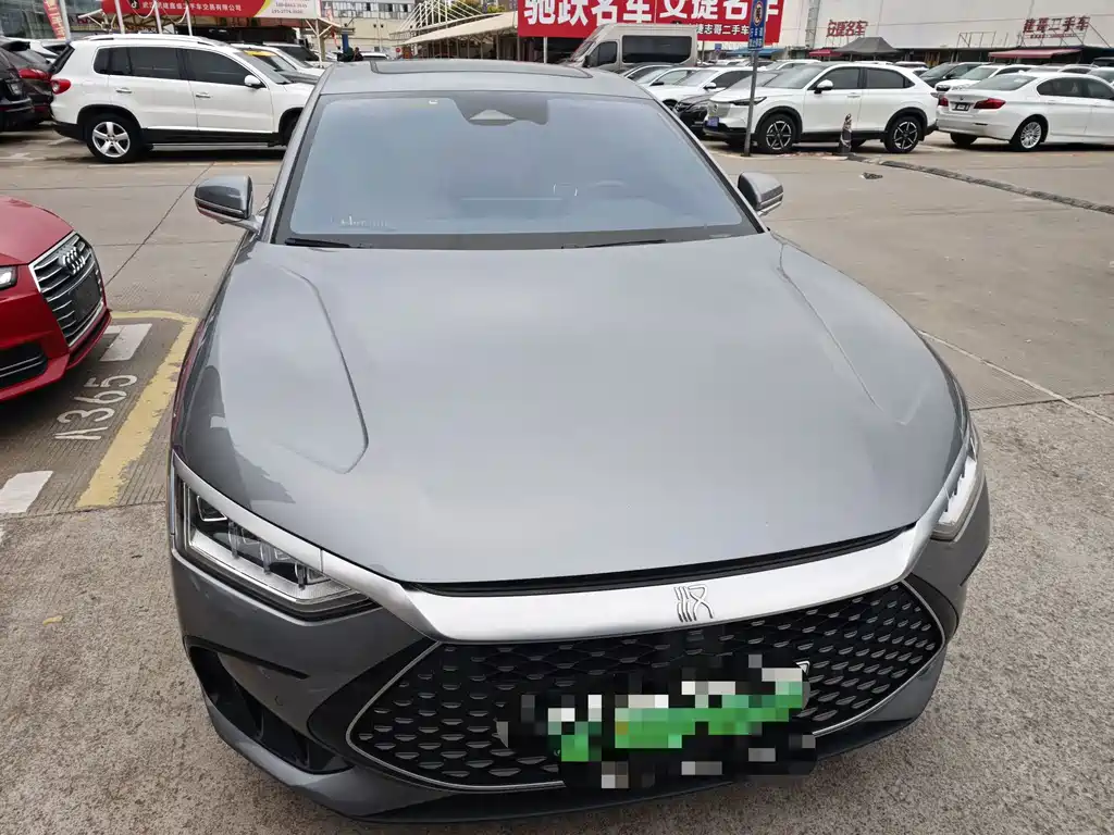 BYD Han — миниатюра 2