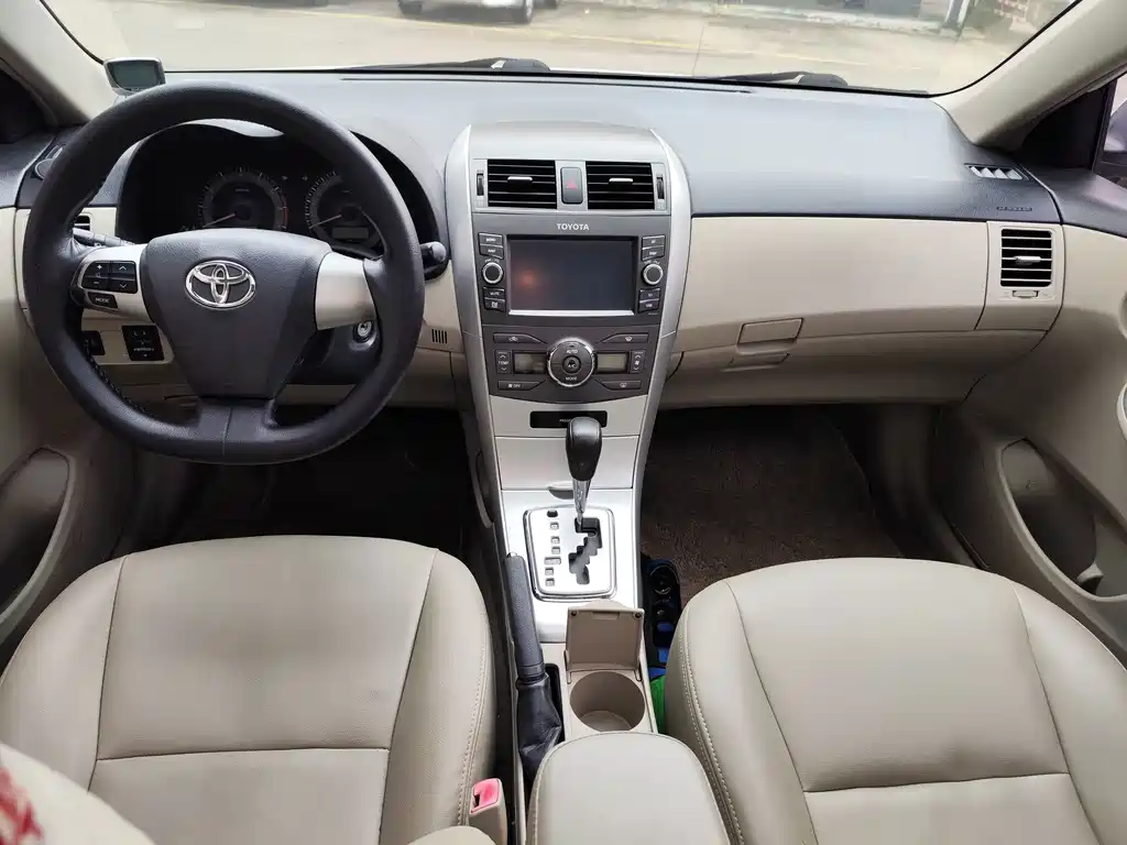 Toyota Corolla — миниатюра 4