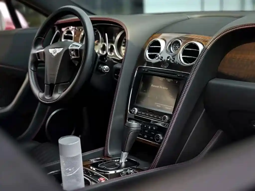 Bentley Continental — миниатюра 5