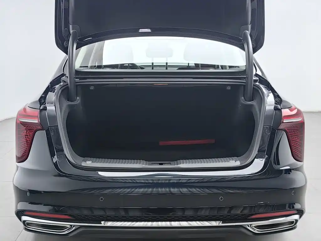 Hongqi Hongqi H5 — миниатюра 16
