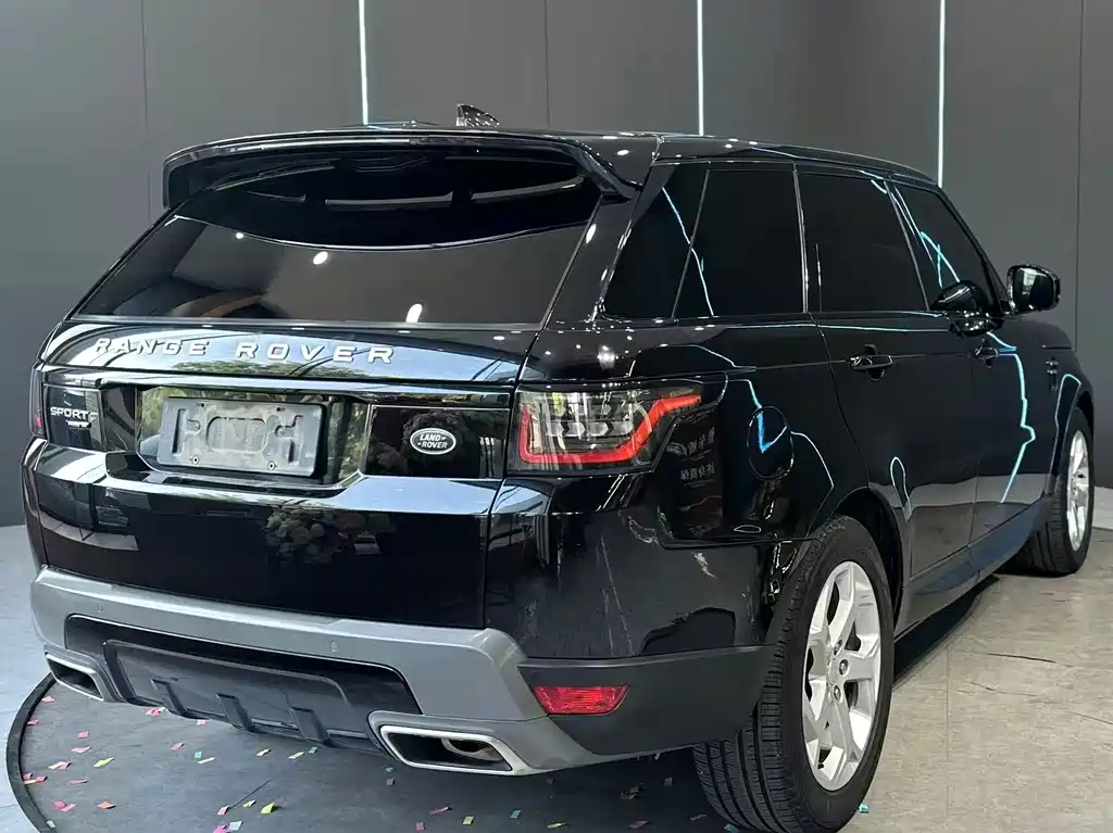 Land Rover Sport PHEV — миниатюра 6