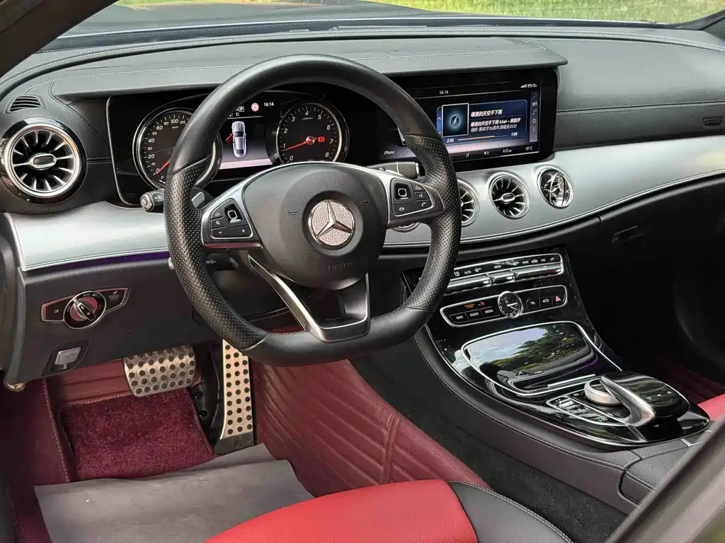 Mercedes-Benz E-Class (Import) — миниатюра 4
