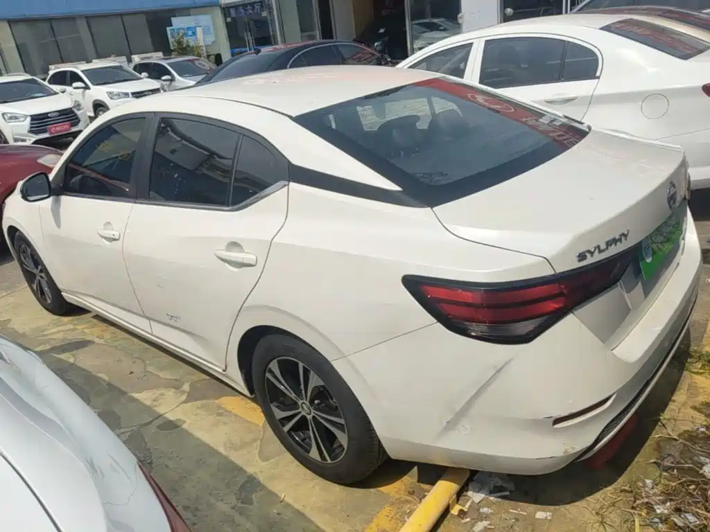 Nissan Sylphy — миниатюра 5