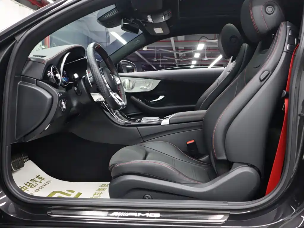 Mercedes-Benz C-Class AMG — миниатюра 8