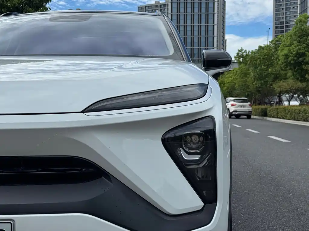NIO ES6 — миниатюра 22
