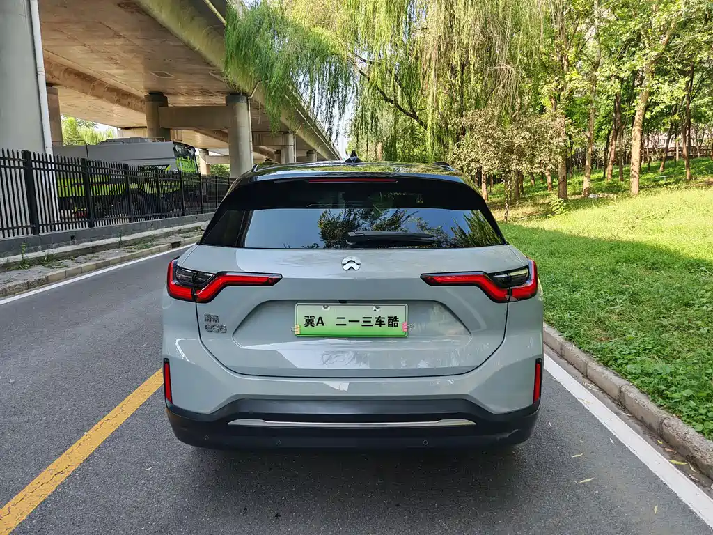 NIO NIO ES6