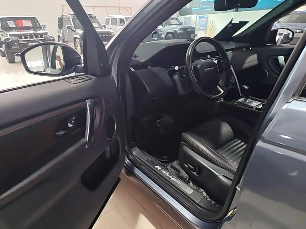 Land Rover Discovery Sport — миниатюра 16