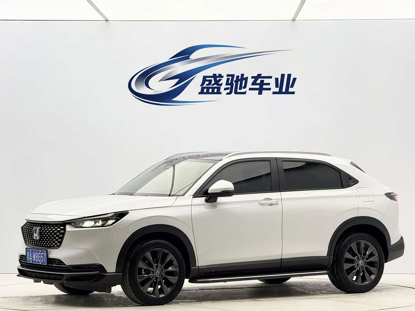 Honda XR-V 1.5 л 2023 г. Белый, пробег 40000 км