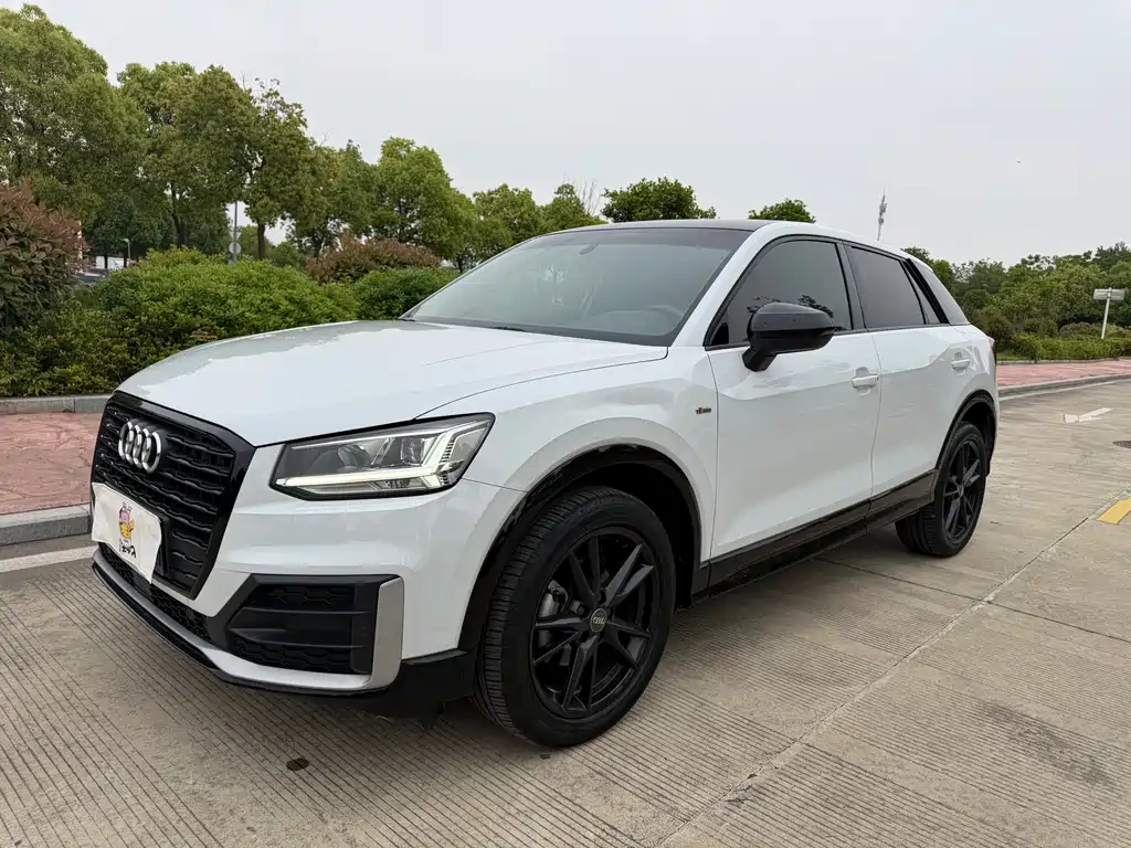 Audi Q2L 2021