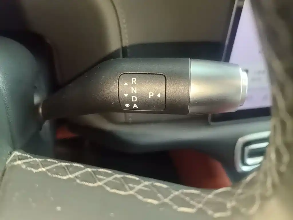 Li Auto Li L8 — миниатюра 14