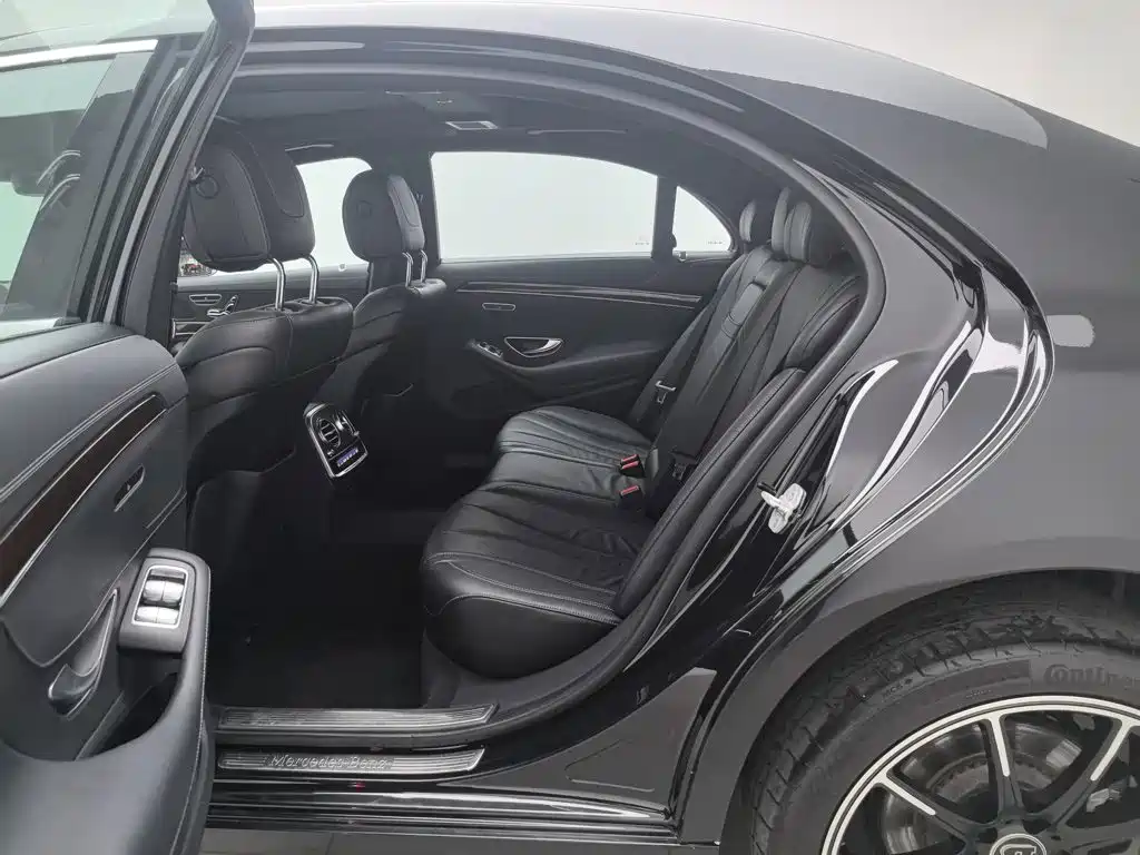 Mercedes-Benz S-Class — миниатюра 15