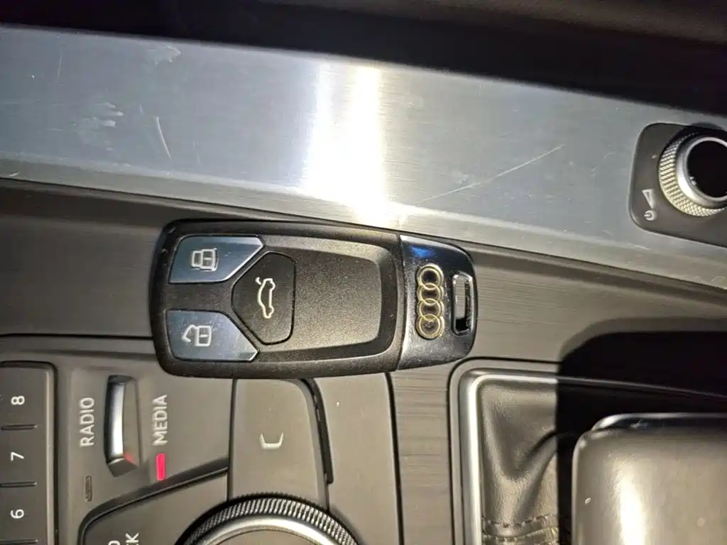 Audi A4L — миниатюра 9