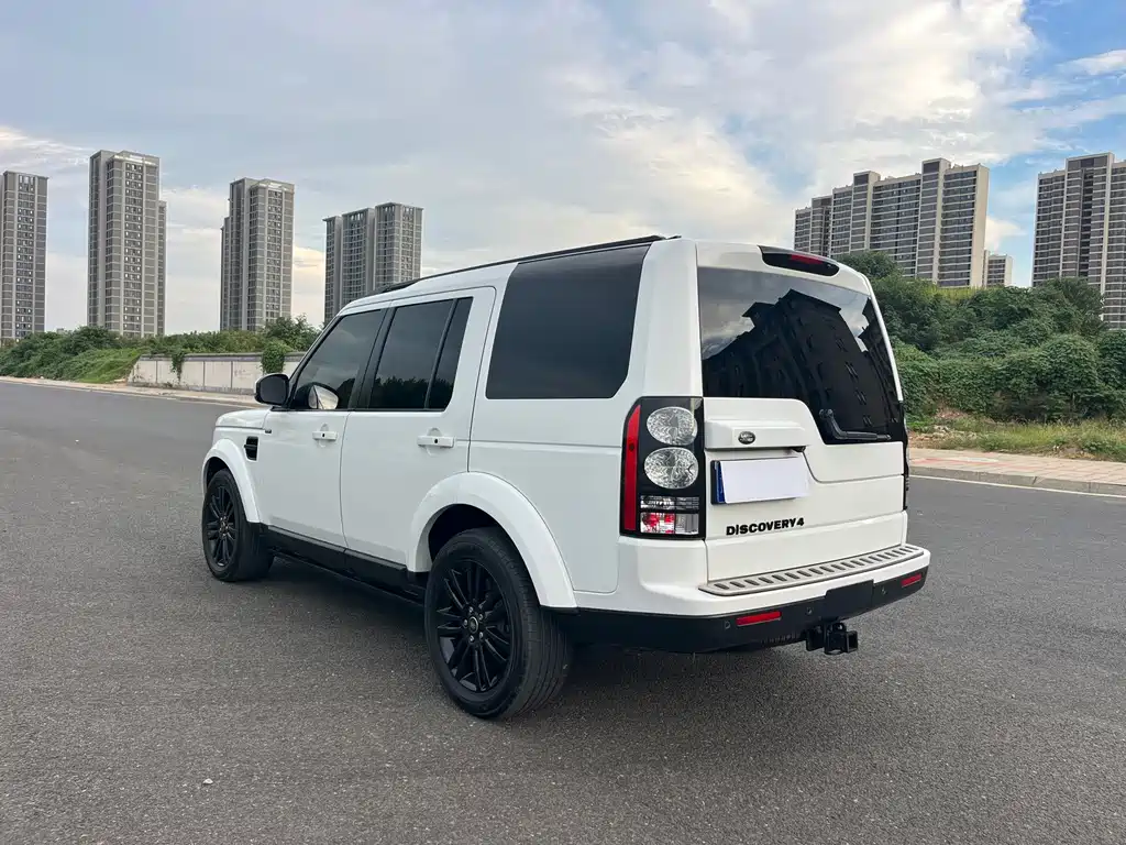 Land Rover Discovery — миниатюра 4