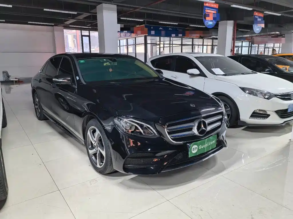 Mercedes-Benz E-Class — миниатюра 4