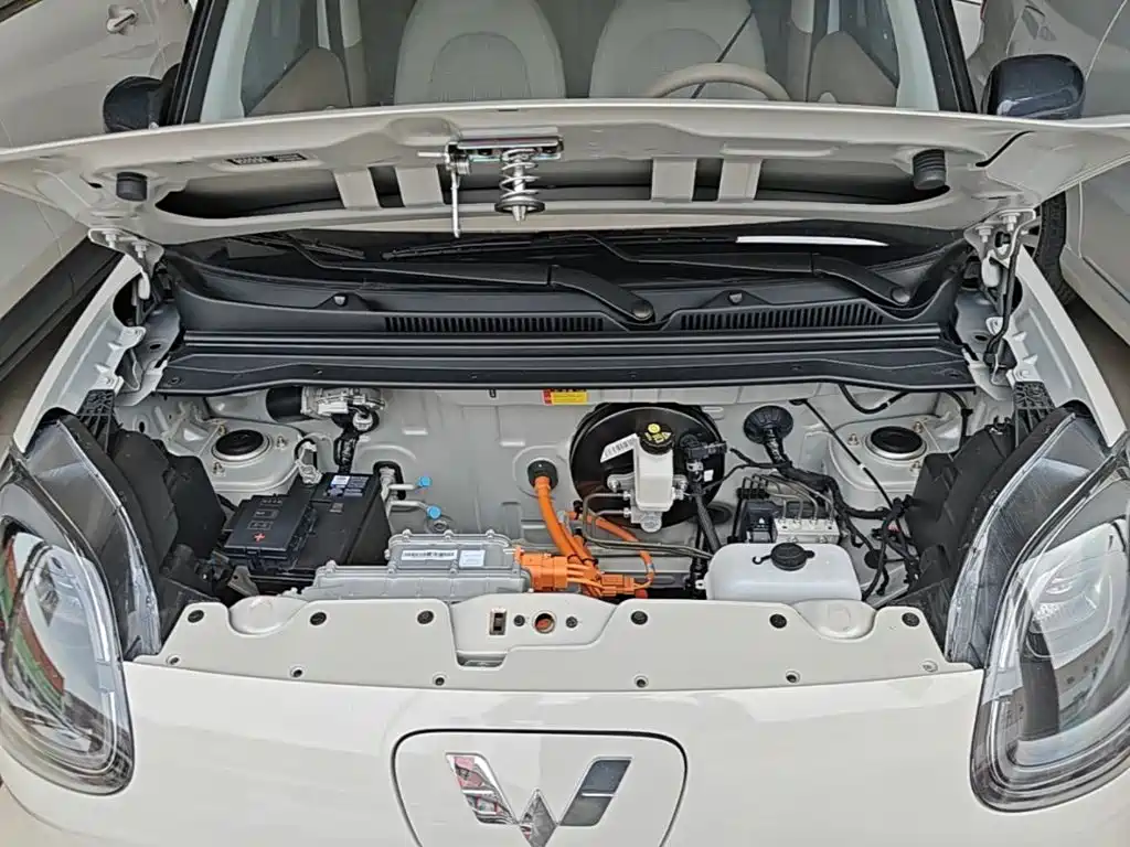 Wuling MINIEV — миниатюра 20