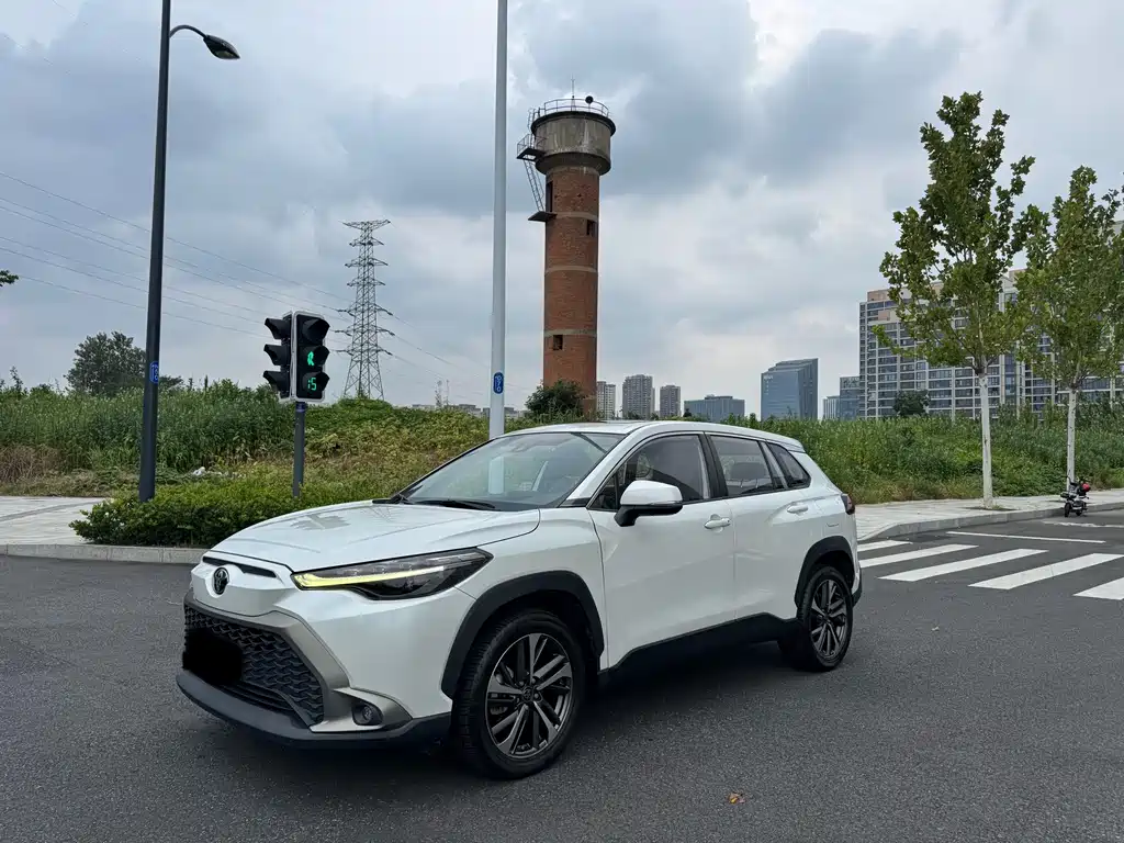 Toyota Frontlander — миниатюра 2
