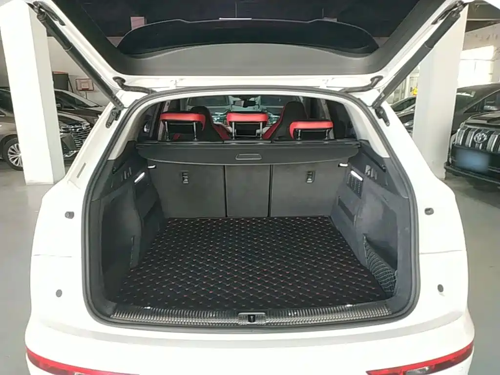 Audi Q5L — миниатюра 19