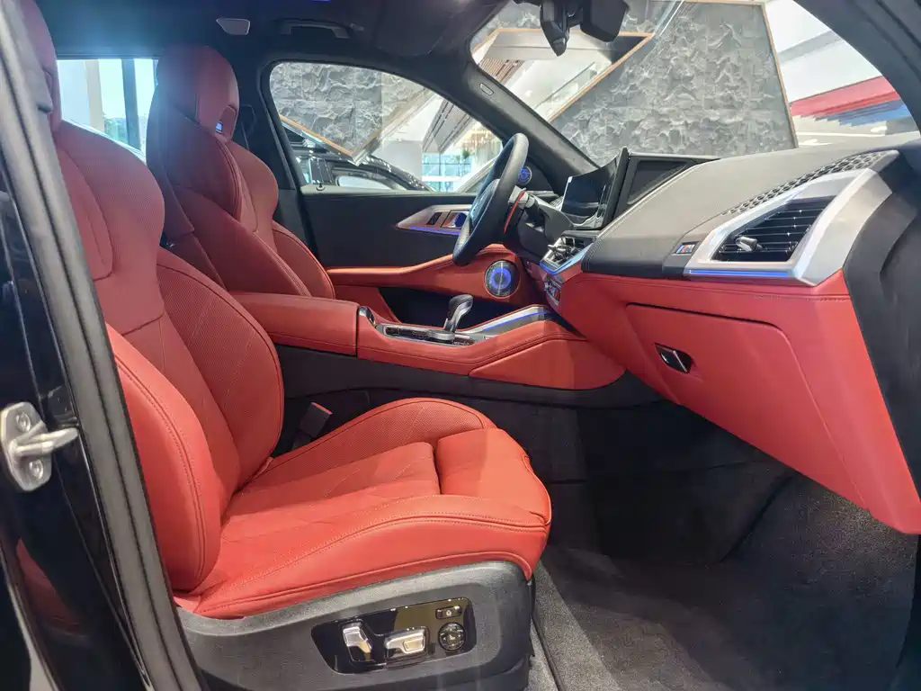 BMW XM — миниатюра 4