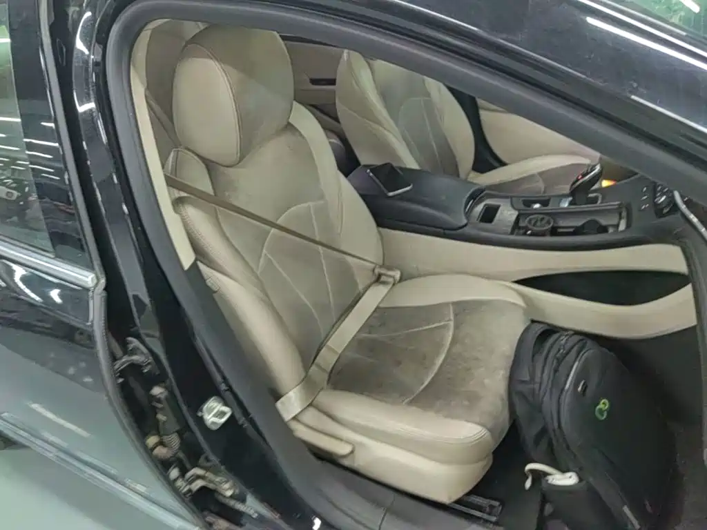 Buick LaCrosse — миниатюра 25