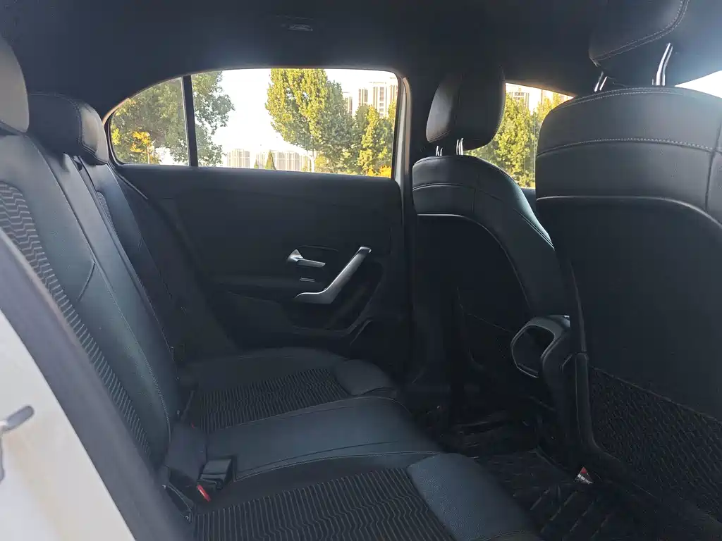 Mercedes-Benz A-Class (Import) — миниатюра 18
