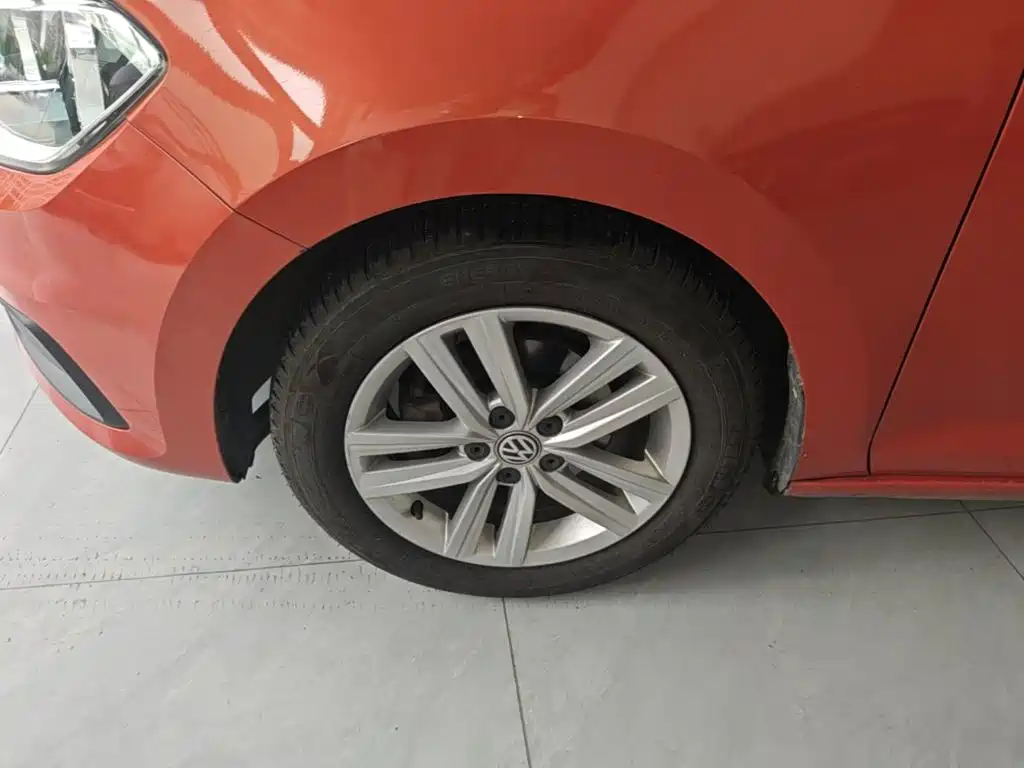 Volkswagen Santana — миниатюра 23