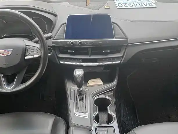 Cadillac CT4 — миниатюра 5