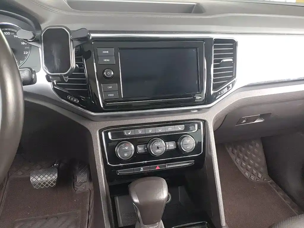 Volkswagen Teramont — миниатюра 13