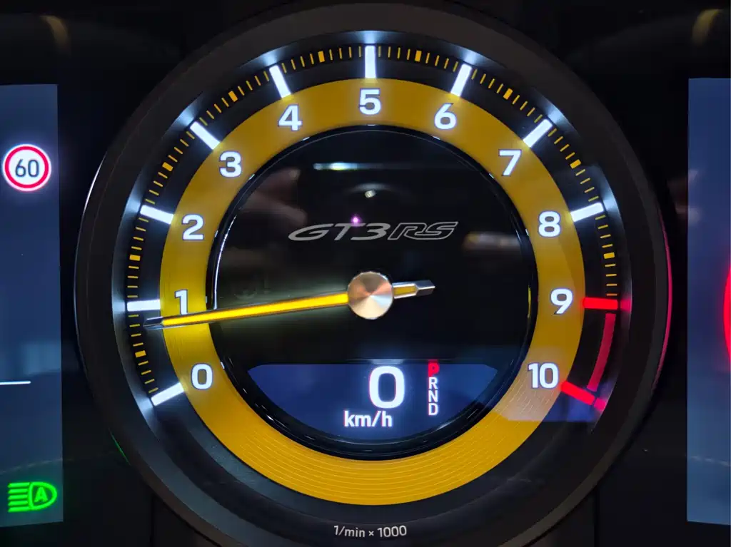 Porsche 911 — миниатюра 10