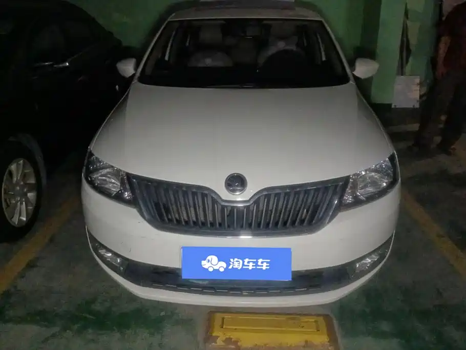 Skoda Rapid — миниатюра 2