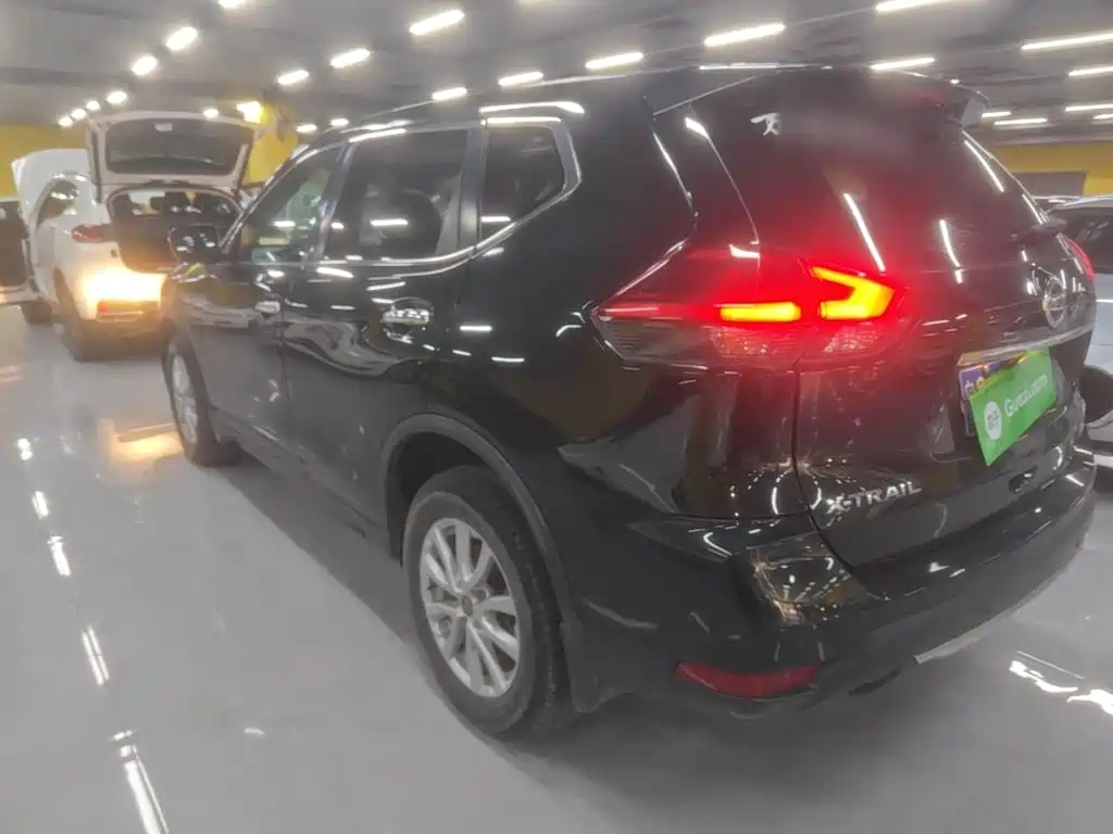 Nissan X-Trail — миниатюра 5