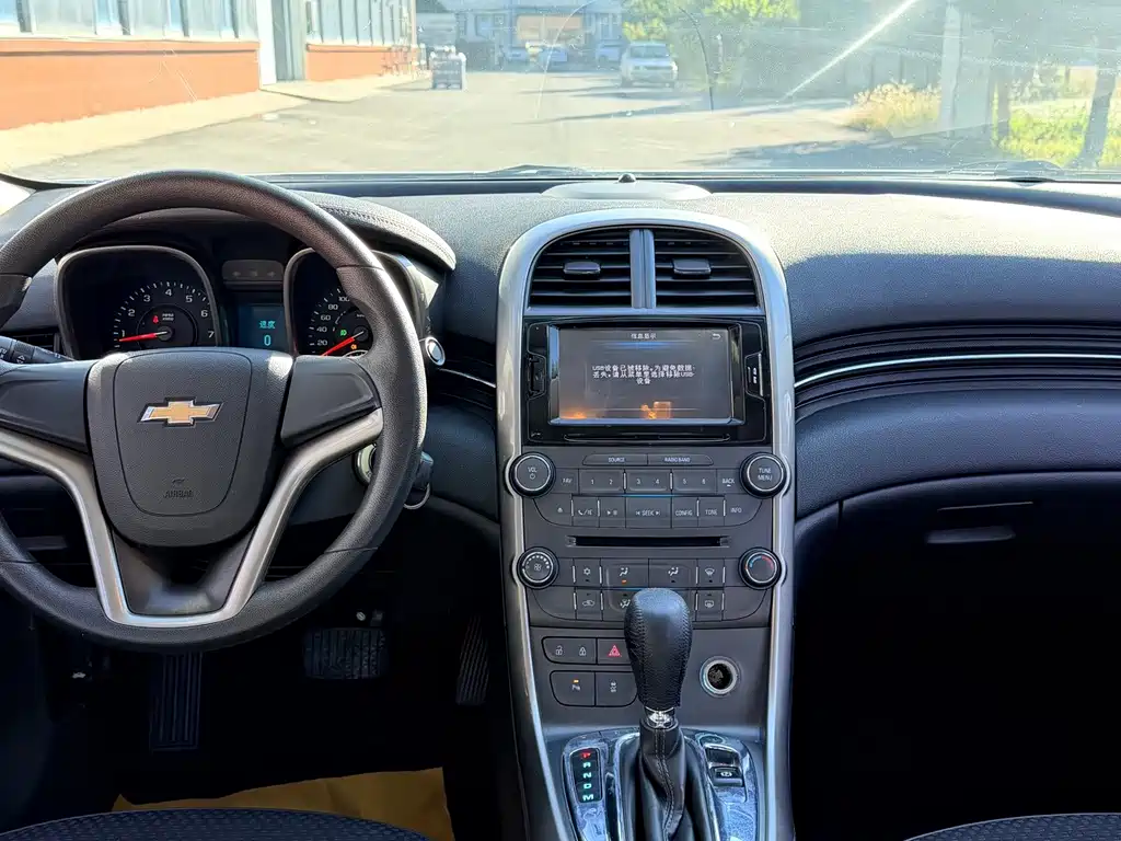 Chevrolet Malibu — миниатюра 15