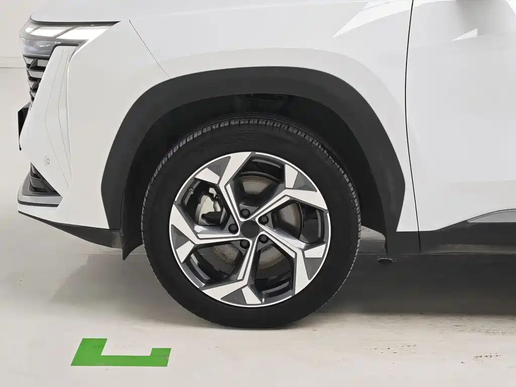 Geely Boyue L — миниатюра 8