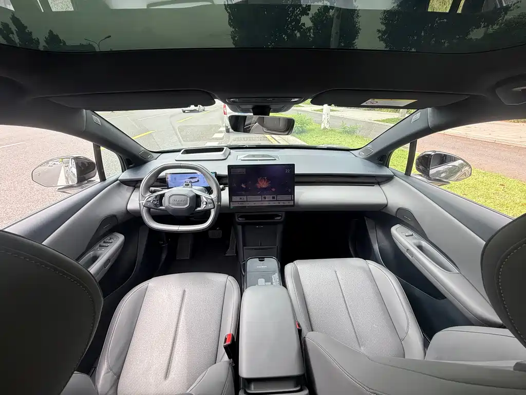 Lynk & Co Z20 — миниатюра 5