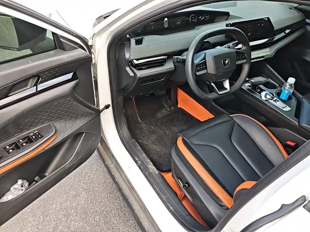Changan UNI-V — миниатюра 16