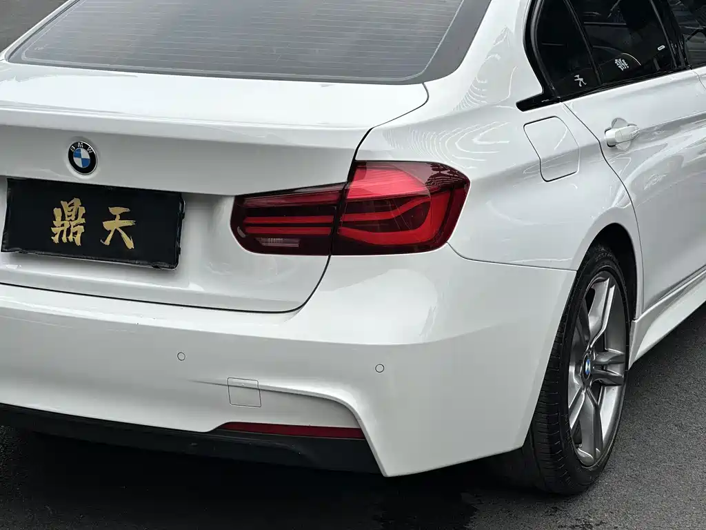 BMW 3 Series — миниатюра 7