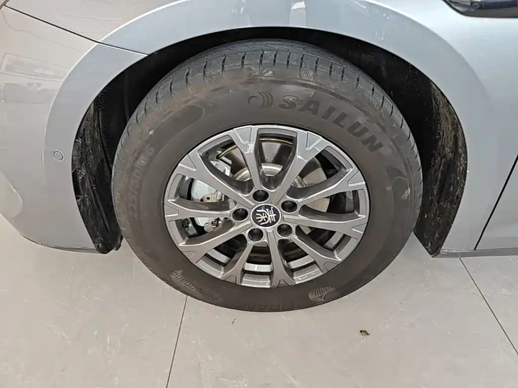 BYD Qin L — миниатюра 23