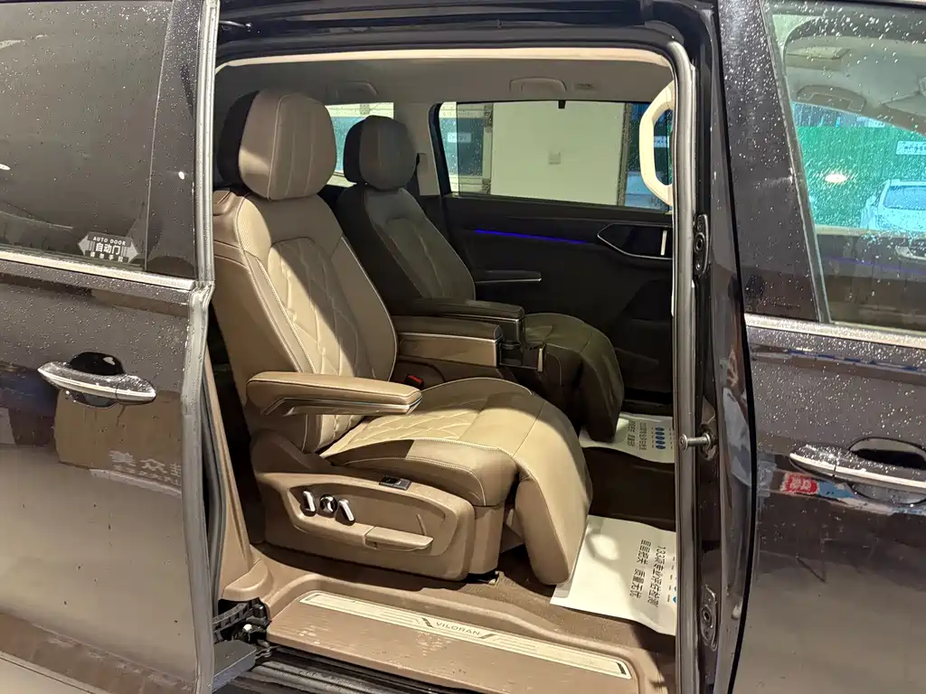 Volkswagen Viloran — миниатюра 9