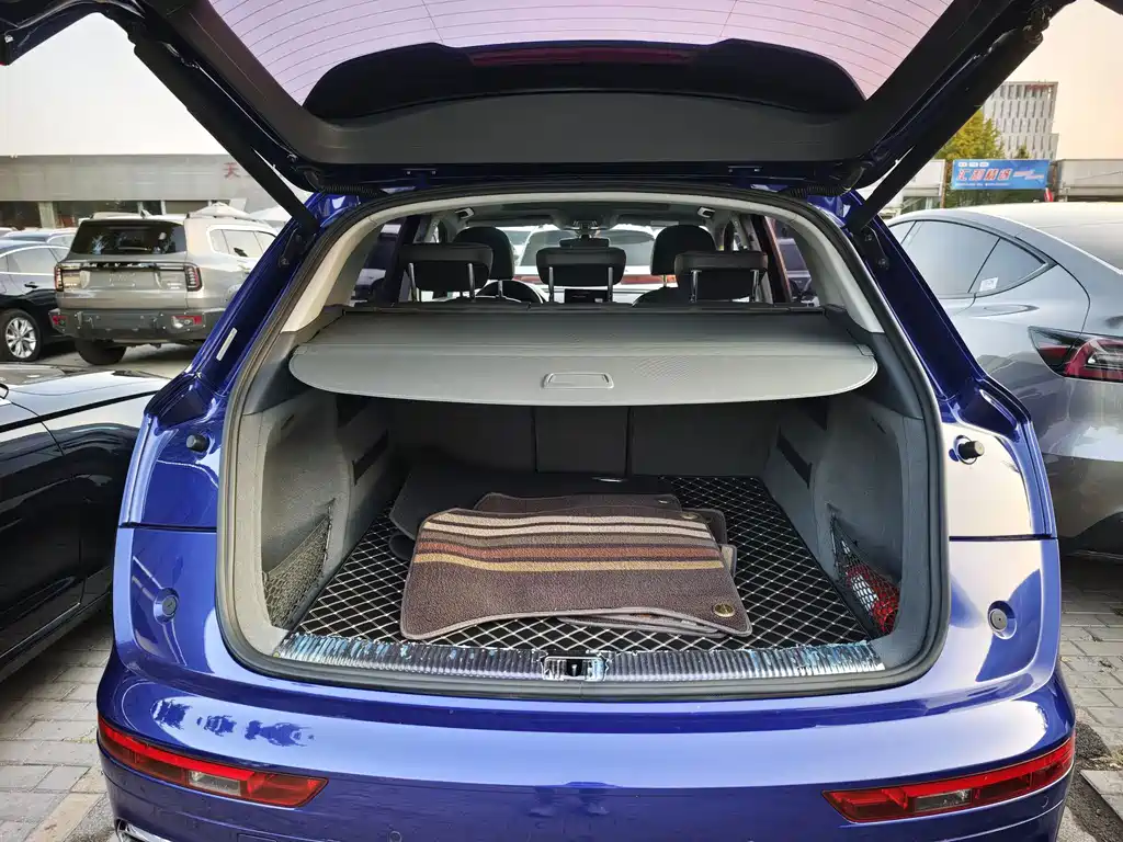Audi Q5L — миниатюра 13