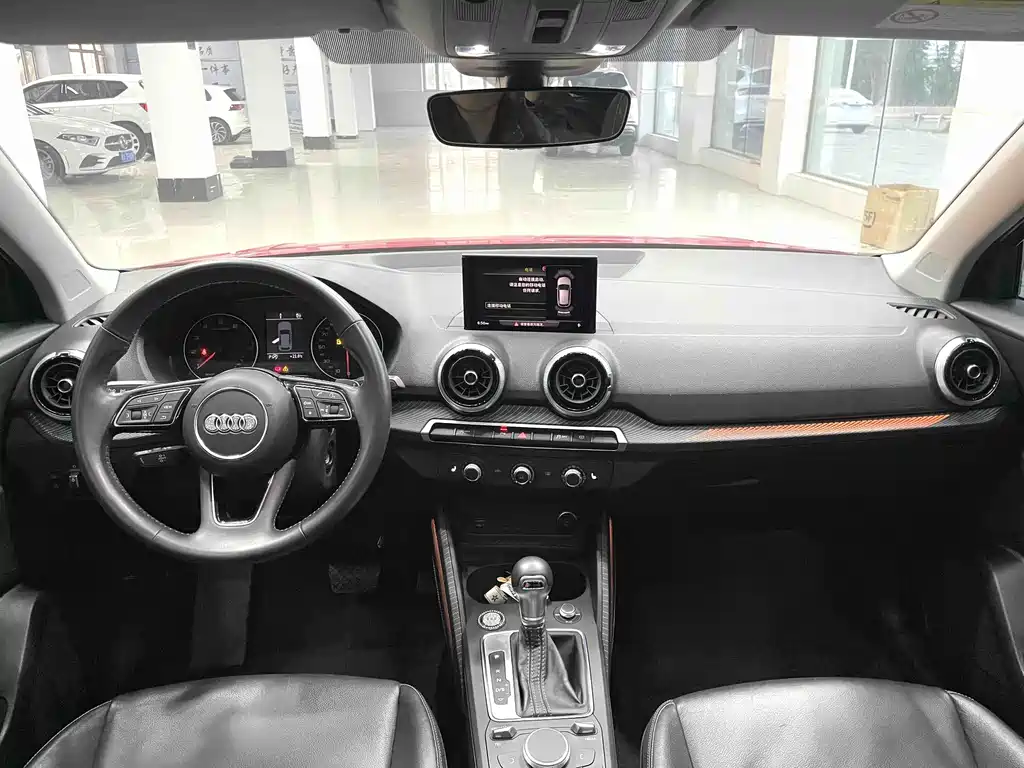 Audi Q2L 2022 35 TFSI