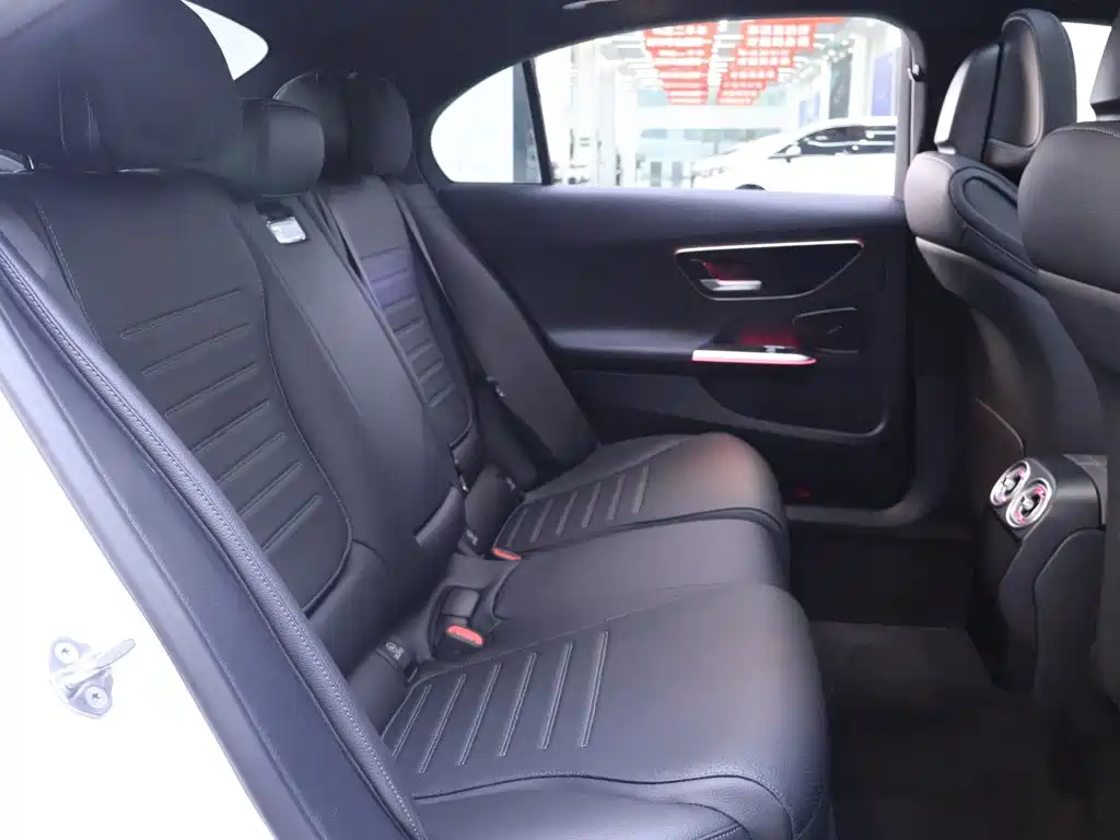 Mercedes-Benz C-Class — миниатюра 22