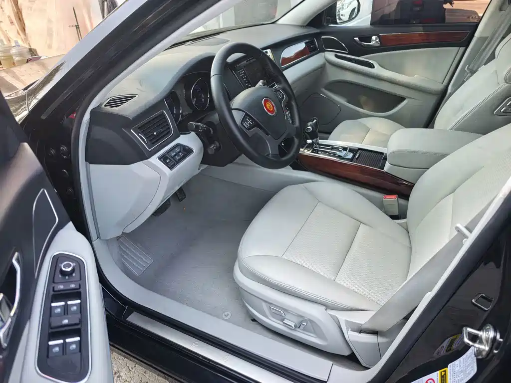 Hongqi Hongqi H7 — миниатюра 5