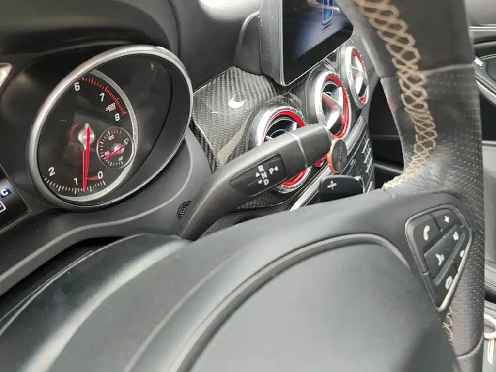 Mercedes-Benz CLA (Import) — миниатюра 14