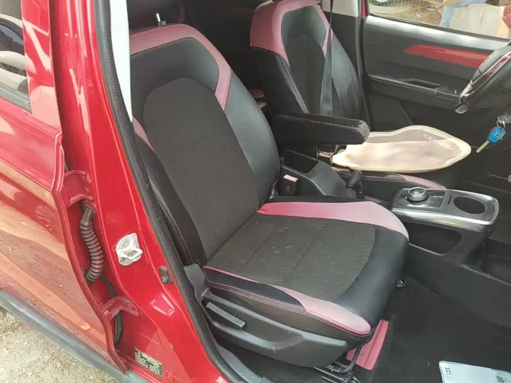 BAIC New Energy EC3 — миниатюра 25