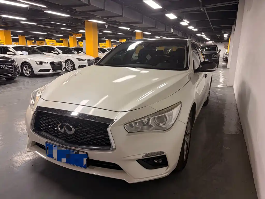Infiniti Q50L 2018