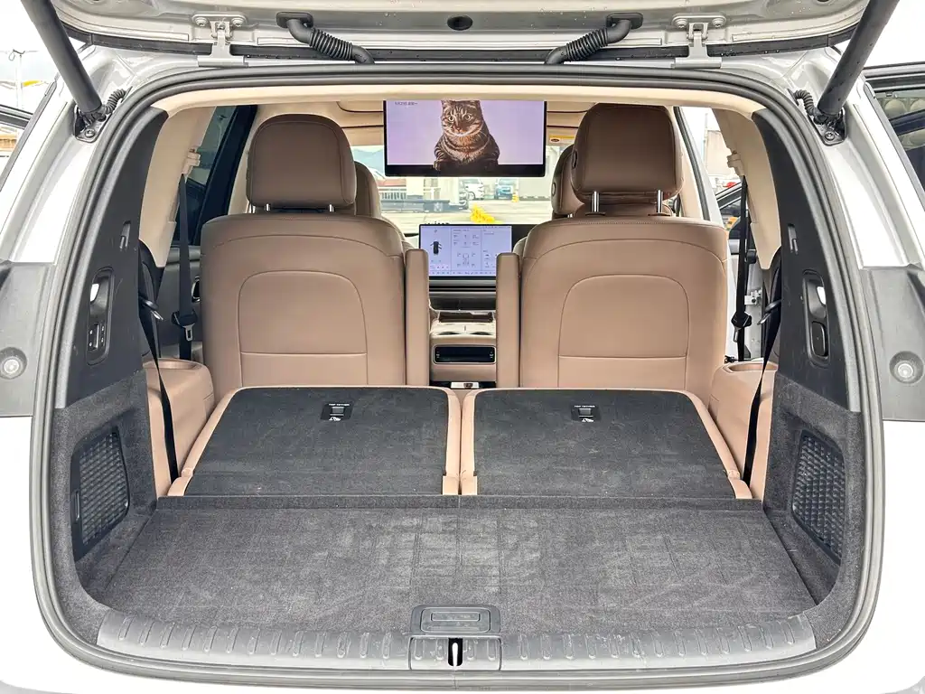 Li Auto Li i8 — миниатюра 30