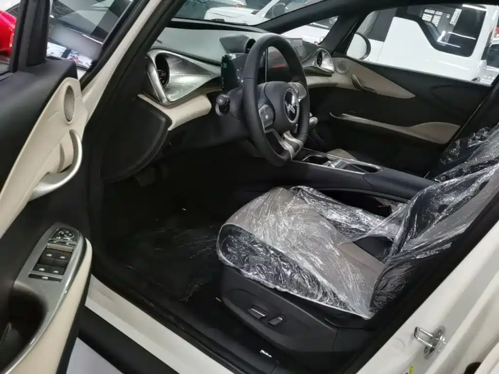 BYD Dolphin — миниатюра 16