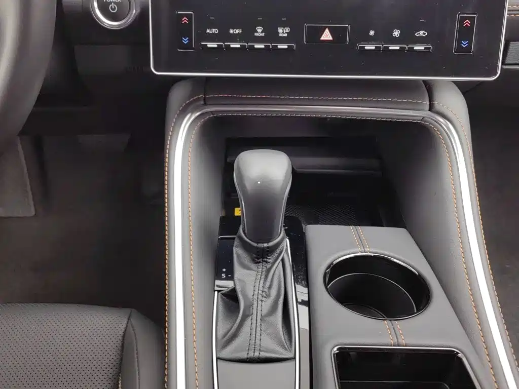 Toyota Avalon — миниатюра 13