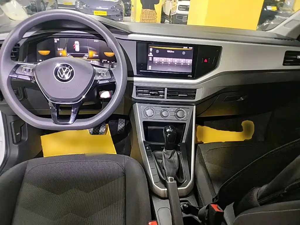 Volkswagen Polo — миниатюра 14