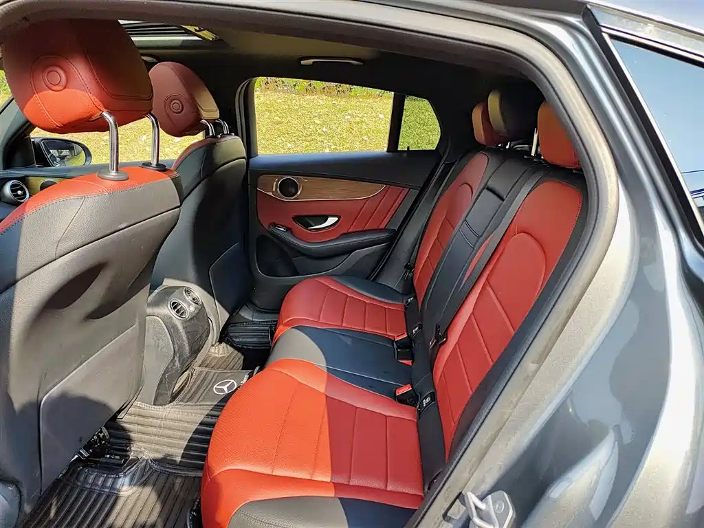 Mercedes-Benz GLC 2019 GLC 260 4MATIC SUV